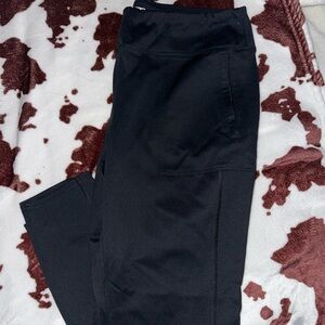 Ridge cut size L leggings. No tags
